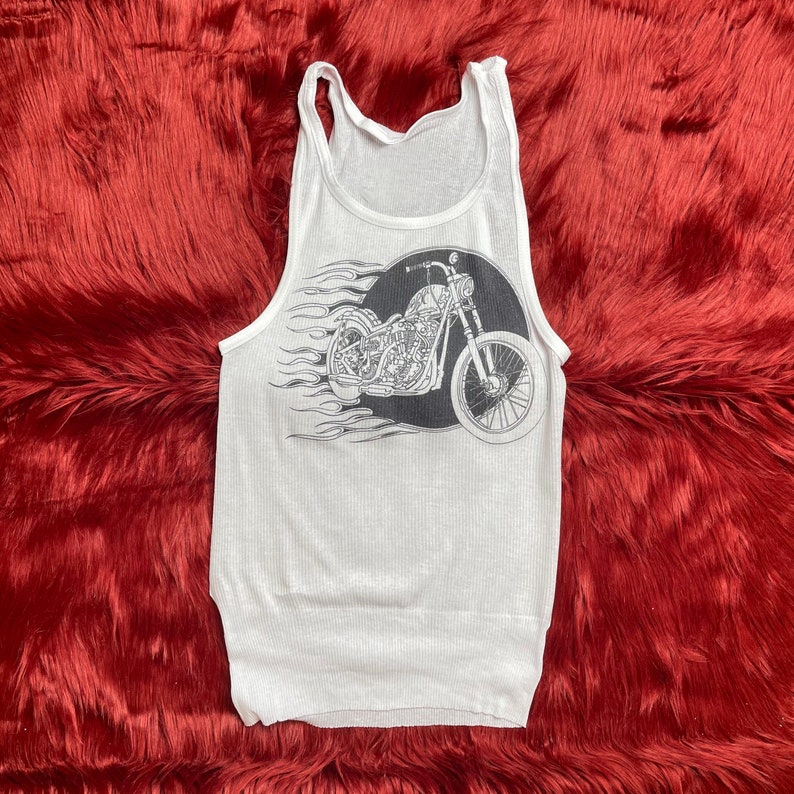 Ribbed Tank with Flamin’ Motor - Tank Top Ribbed ulasan dan harga